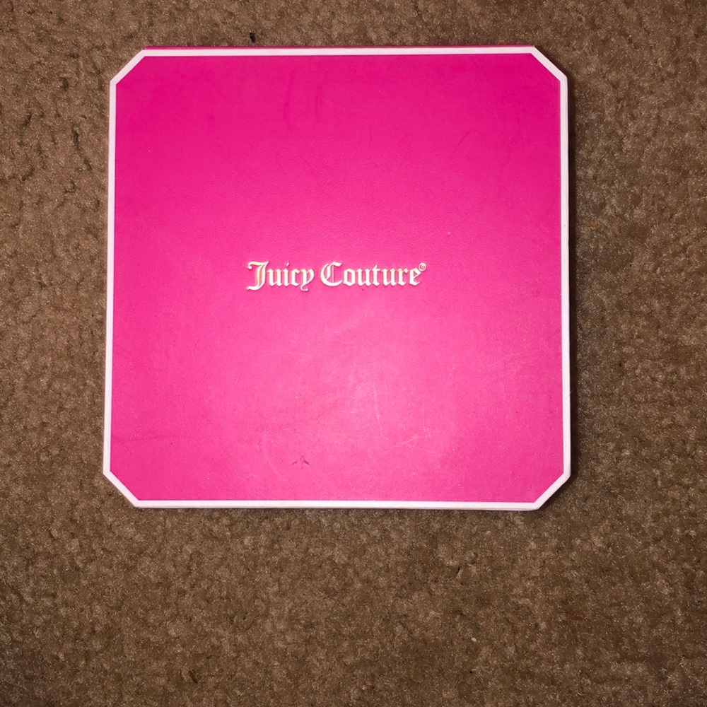 Juicy couture necklace